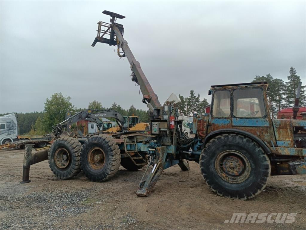 Volvo BM DR 860 Personhissar och andra hissar