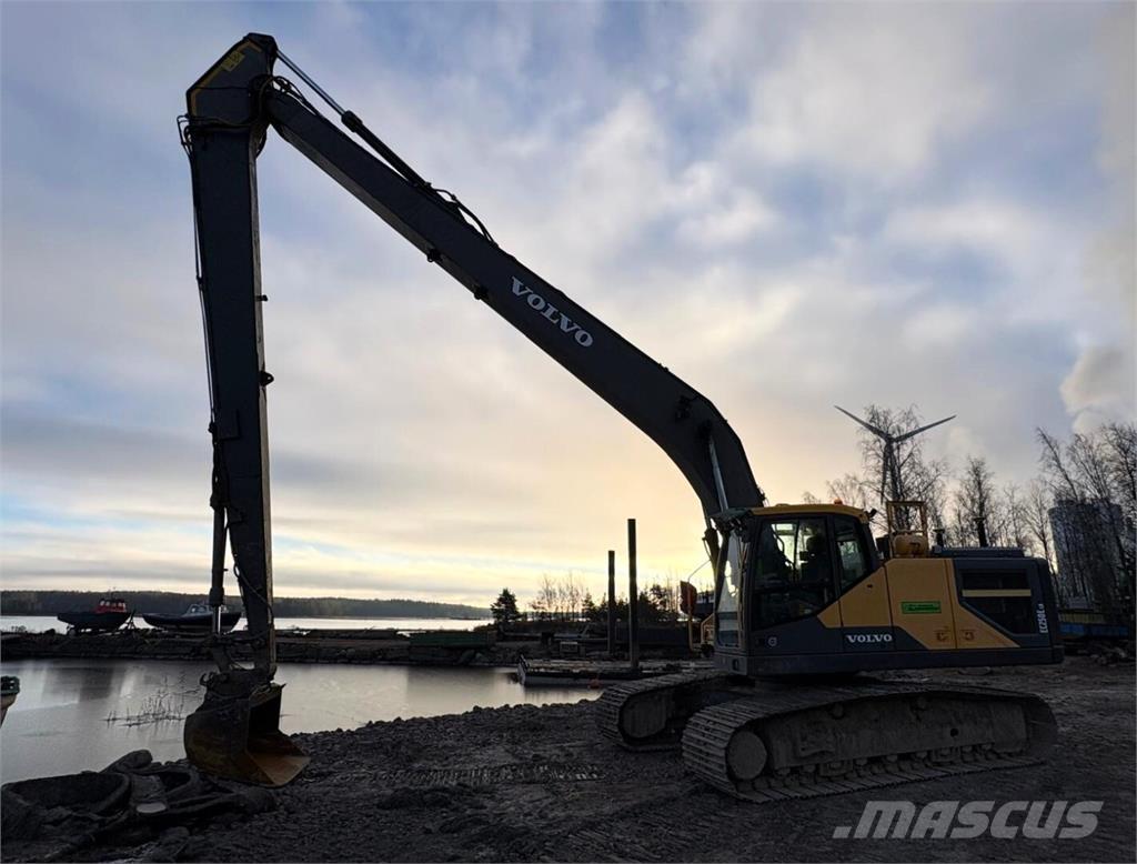 Volvo EC 250 ELR Grävmaskiner med lång räckvidd