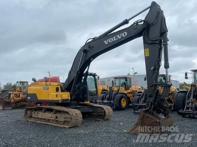 Volvo EC300DL Bandgrävare