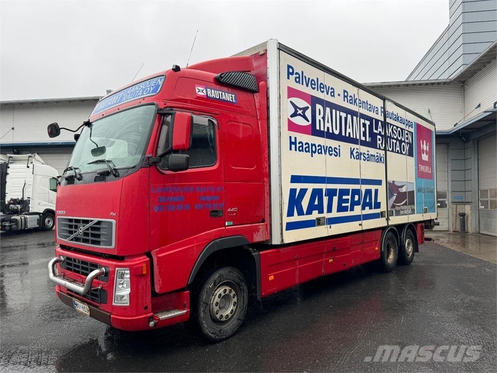 Volvo FH 440 6x2 Skåpbilar