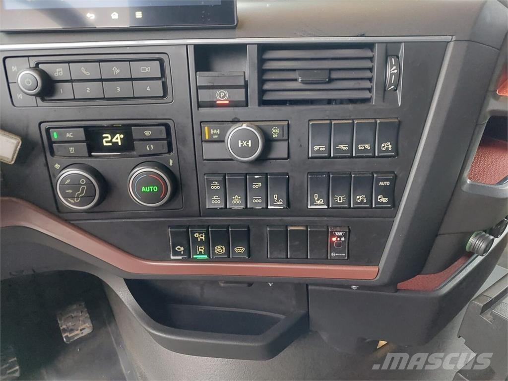 Volvo FH16 750 Timmerbilar