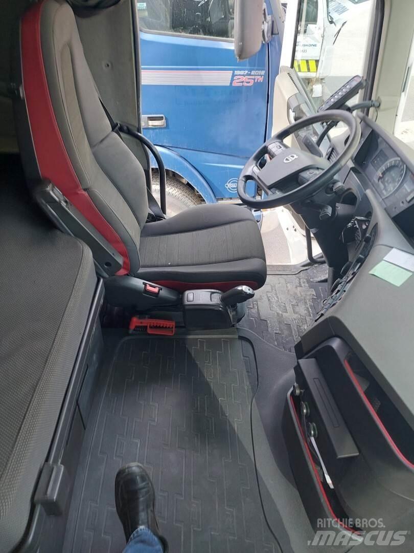 Volvo FH500 8x4 Lastväxlare/Krokbilar