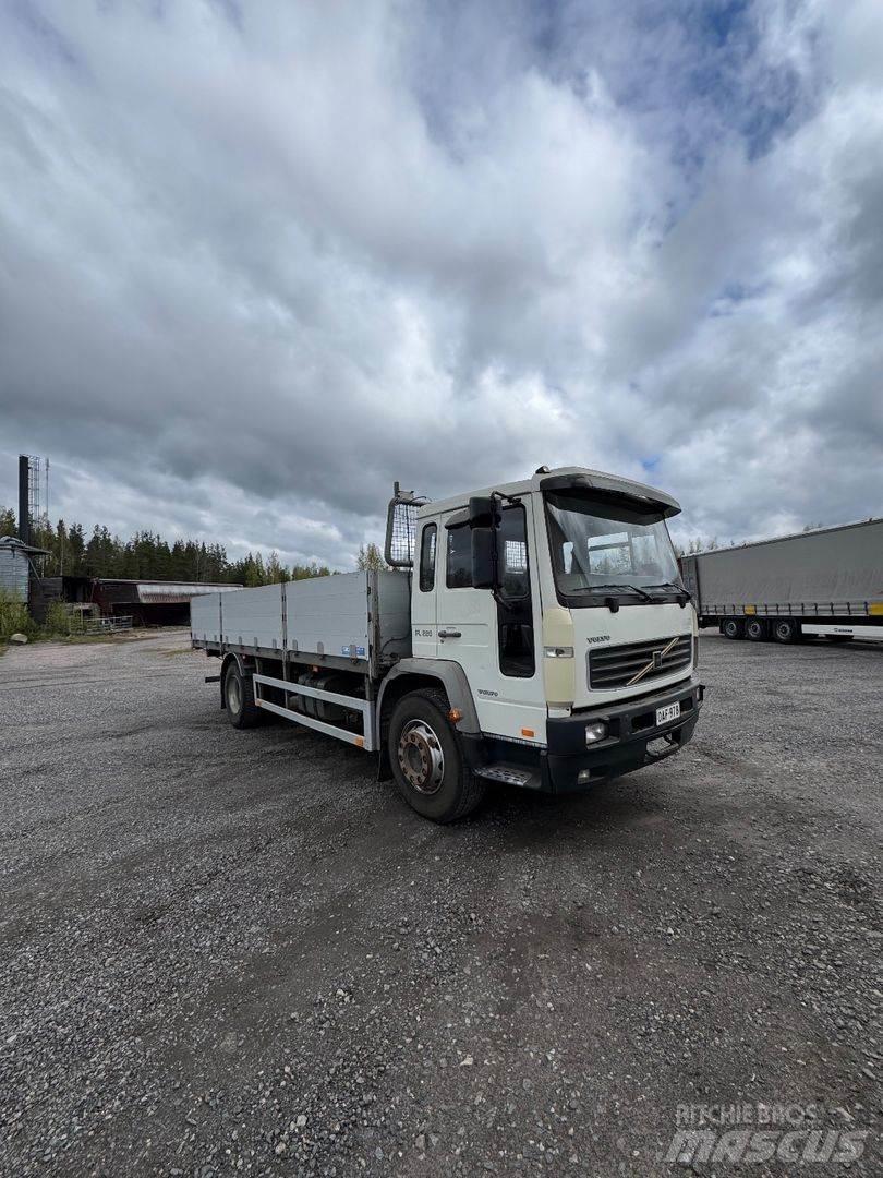 Volvo FL6 Flakbilar