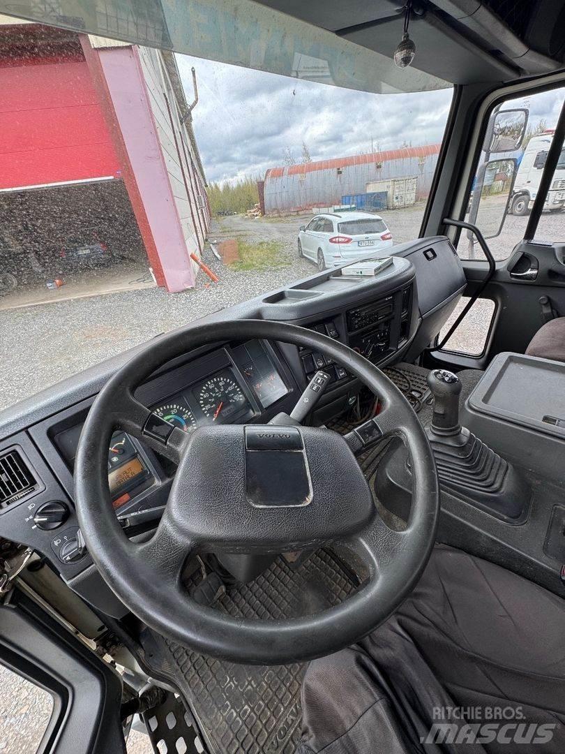 Volvo FL6 Flakbilar