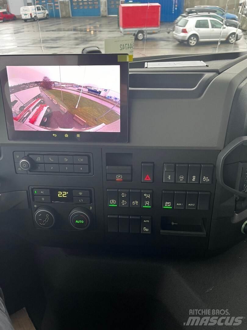Volvo FM330 4x2 Skåpbilar