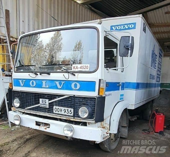 Volvo huoltoauto Skåpbilar