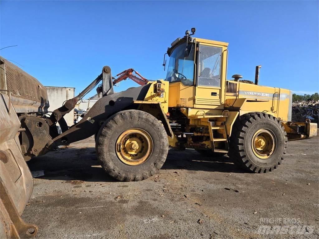 Volvo L120C Hjullastare