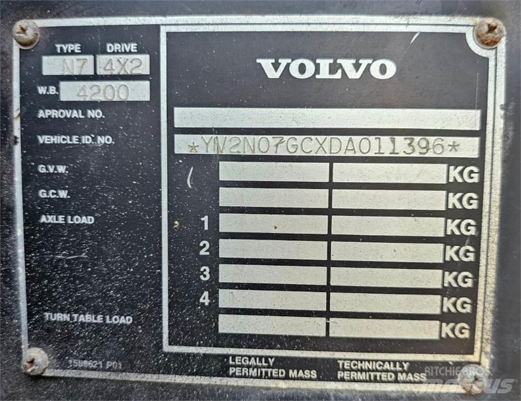 Volvo N7 6x2 Kranbilar