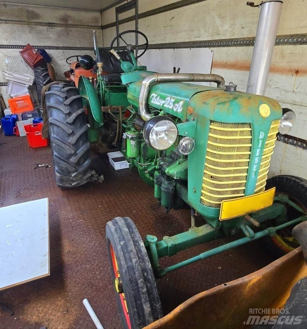 Zetor 25 A Traktorer