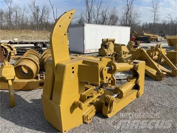 CAT D8 Rivare