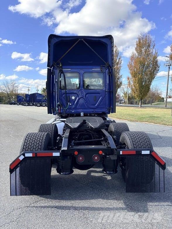 Freightliner CASCADIA 116 Dragbilar