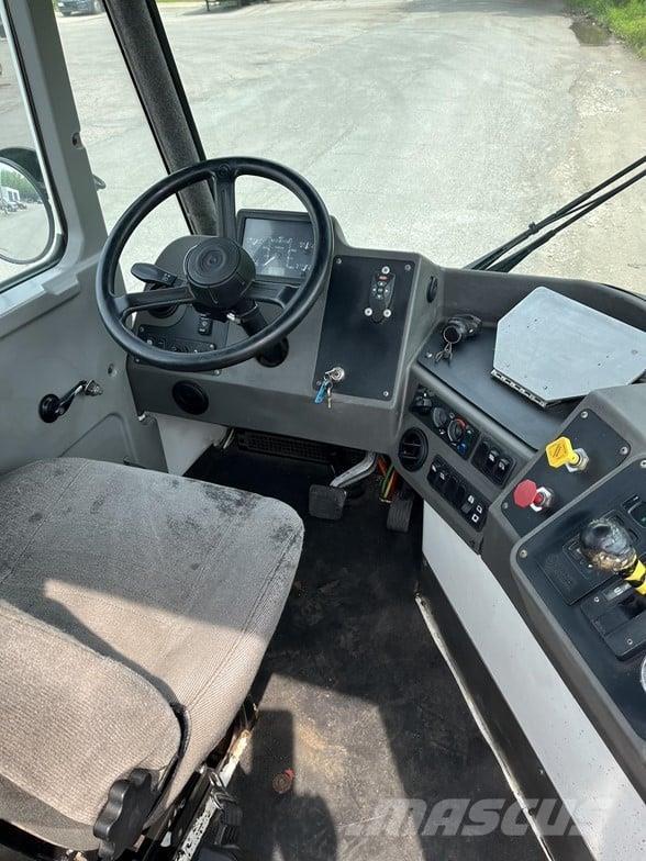 Kalmar OTTAWA T2 Terminaltraktorer