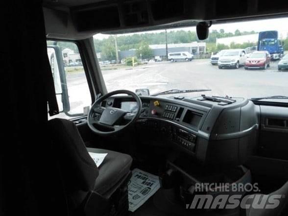 Volvo VNL64T860 Dragbilar