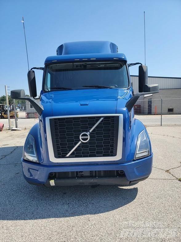 Volvo VNL64T860 Dragbilar