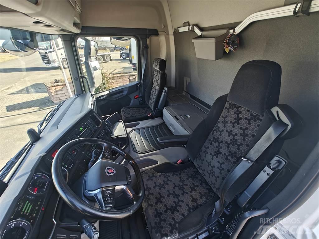 Scania P280 Skåpbilar