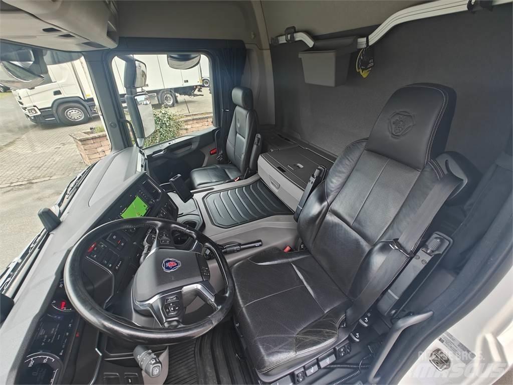 Scania P280 Skåpbilar