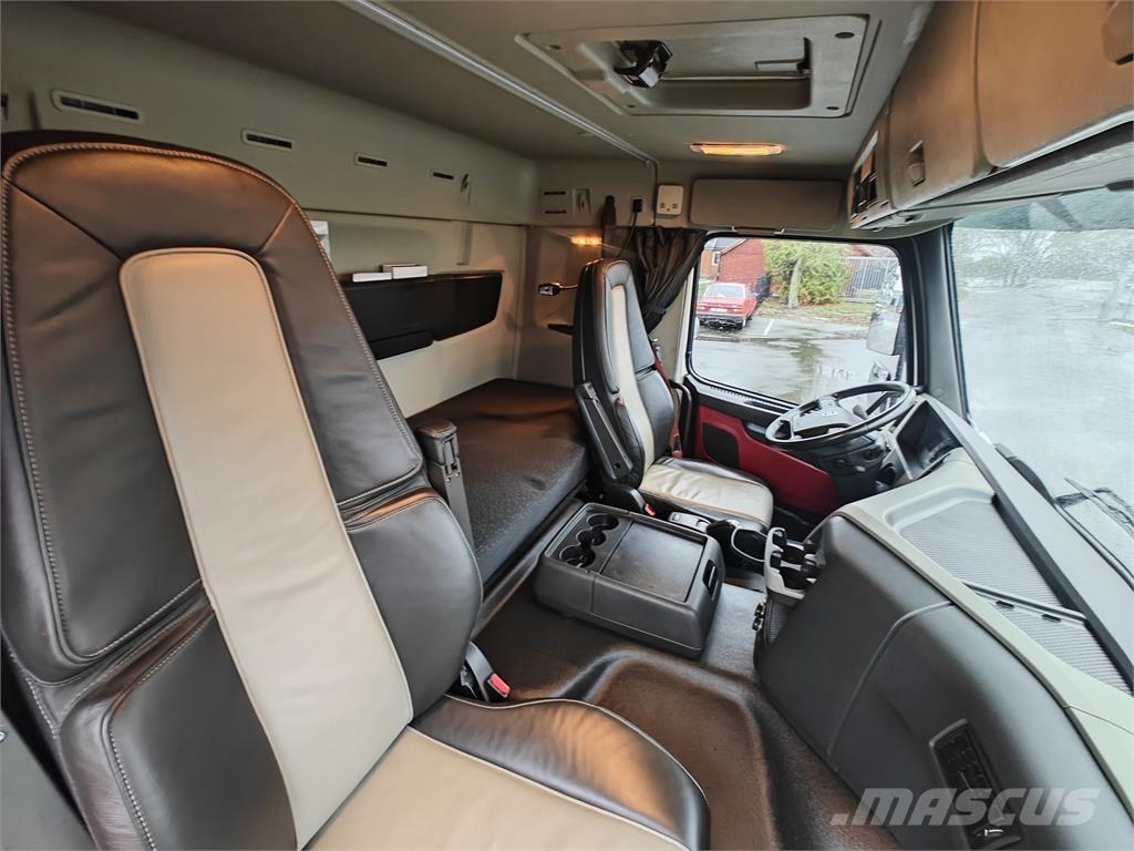 Volvo FM330 Skåpbilar