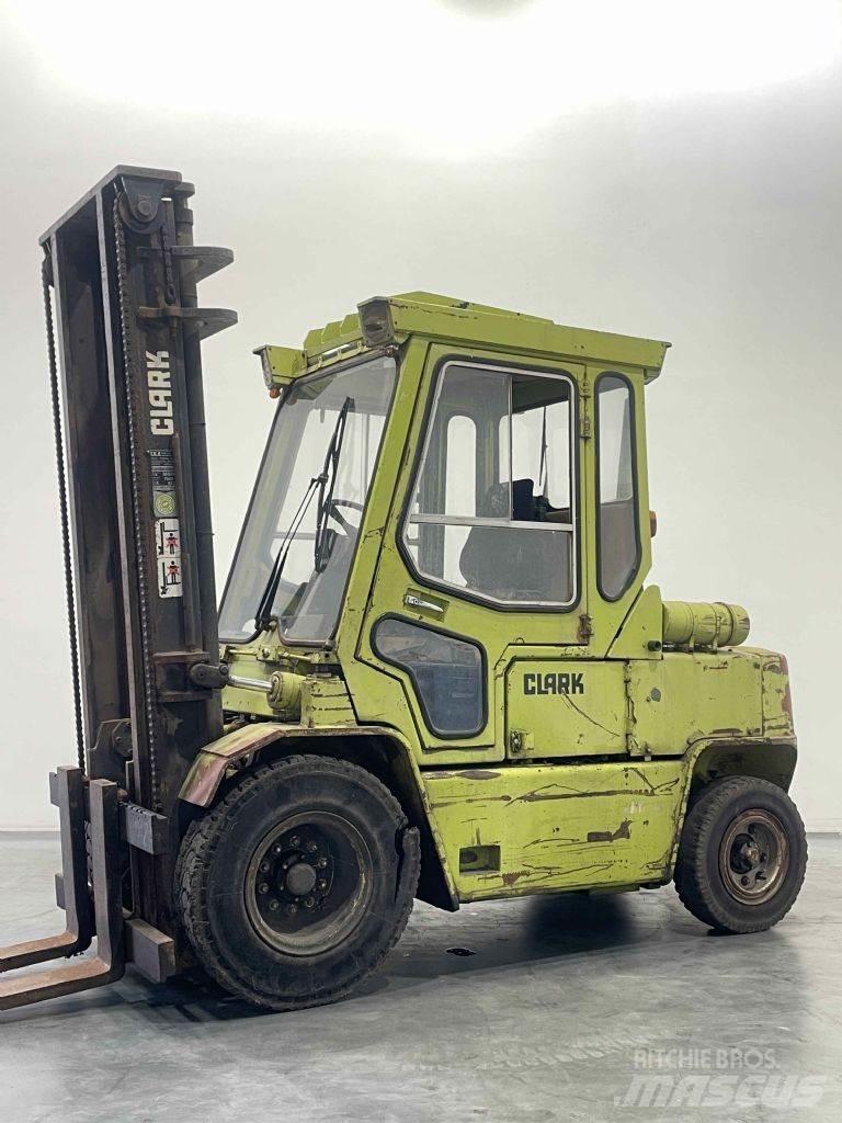 Clark C500-Y100PD Dieselmotviktstruckar