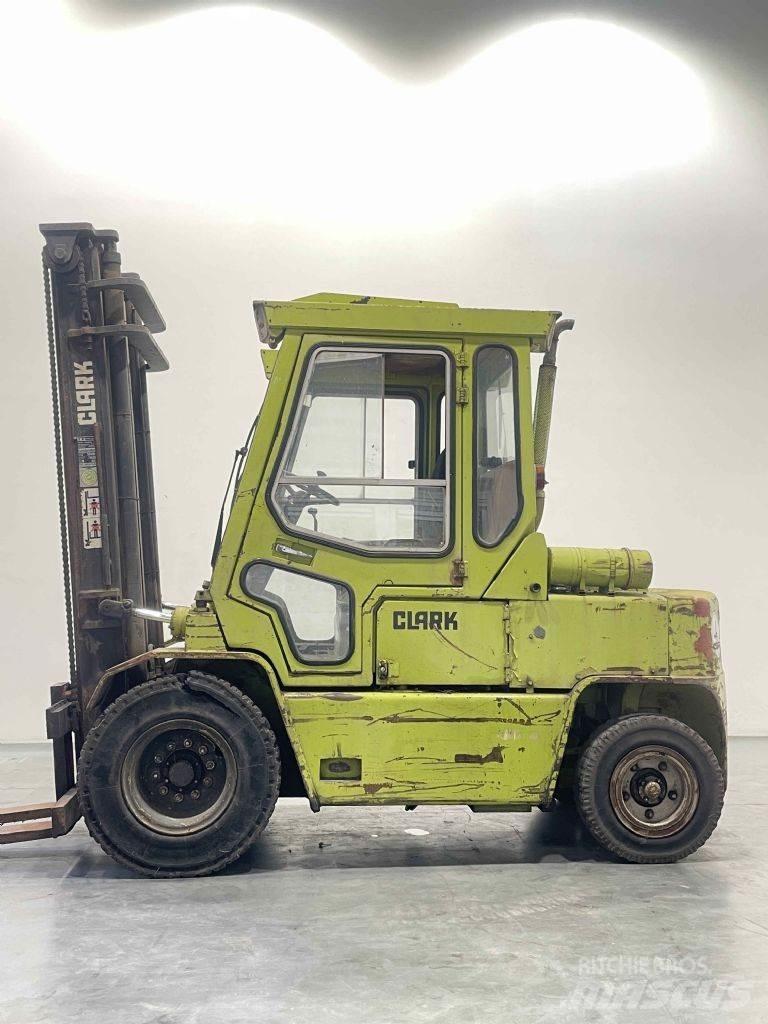 Clark C500-Y100PD Dieselmotviktstruckar