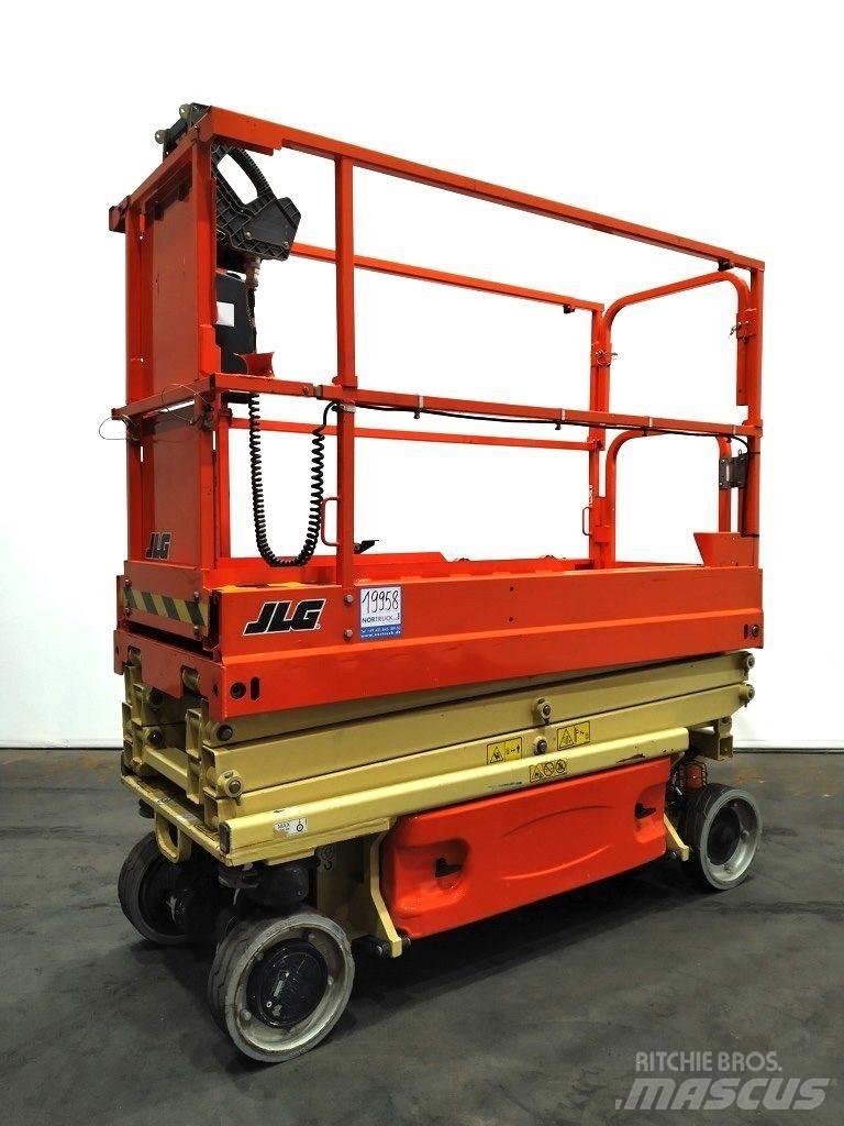 JLG 1930 ES Saxliftar