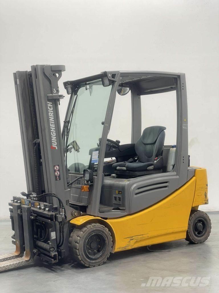 Jungheinrich EFG 320 Elmotviktstruckar