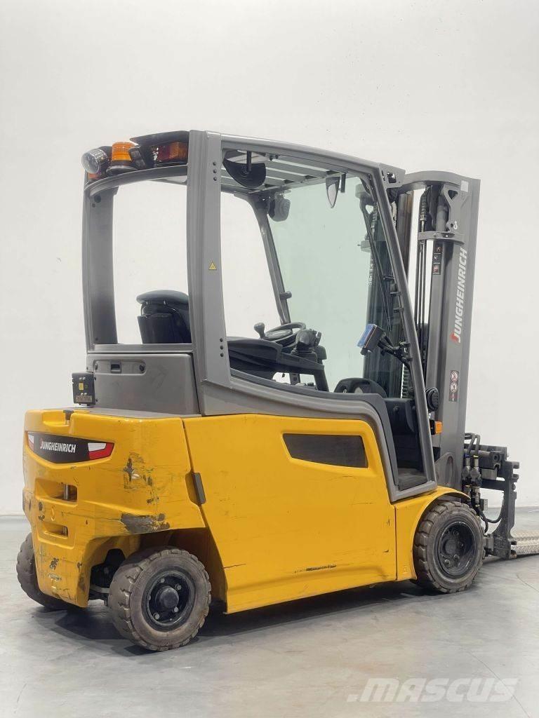 Jungheinrich EFG 320 Elmotviktstruckar