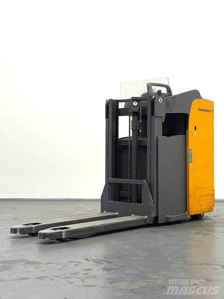 Jungheinrich ESD 120 Staplare-led