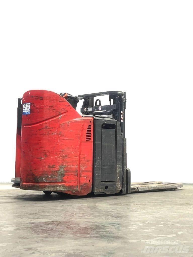 Linde D12HPSP-133 Staplare-led
