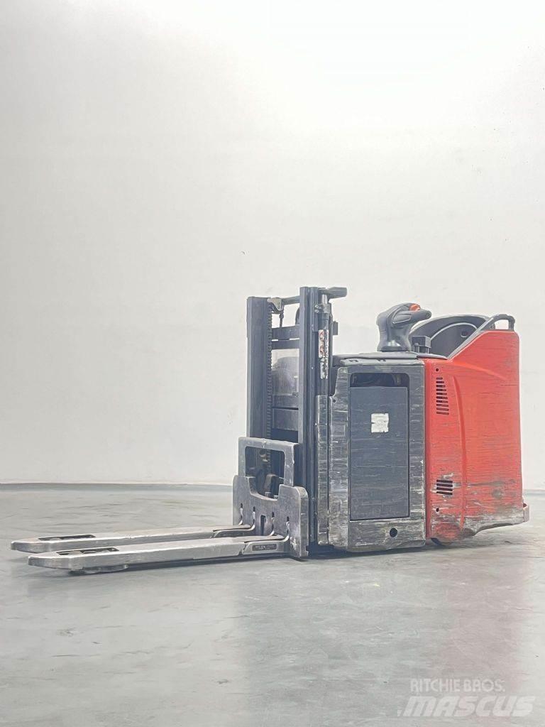Linde D12HPSP-133 Staplare-led