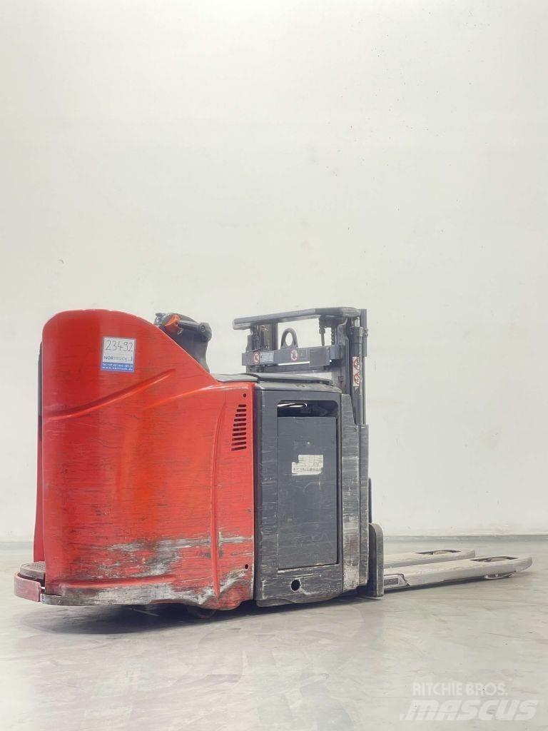 Linde D12HPSP-133 Staplare-led