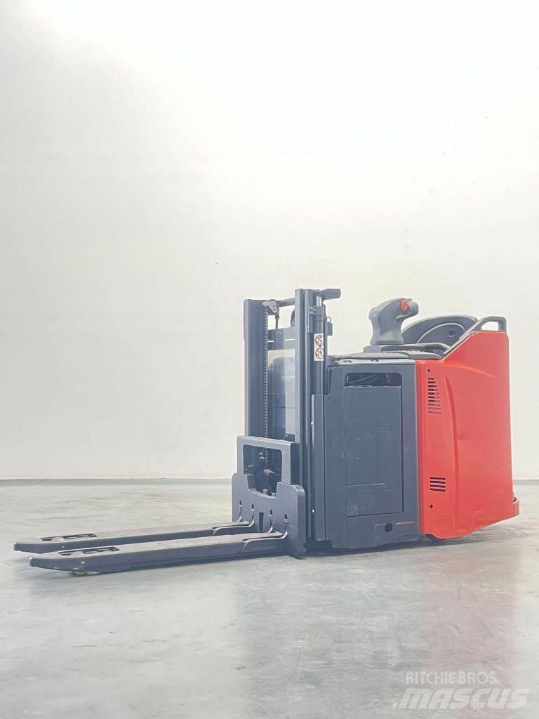 Linde D12HPSP-133 Staplare-led
