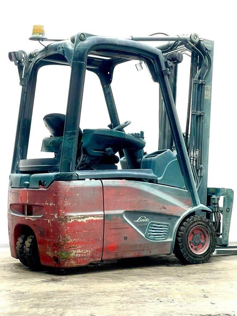 Linde E14-386-EVO Elmotviktstruckar
