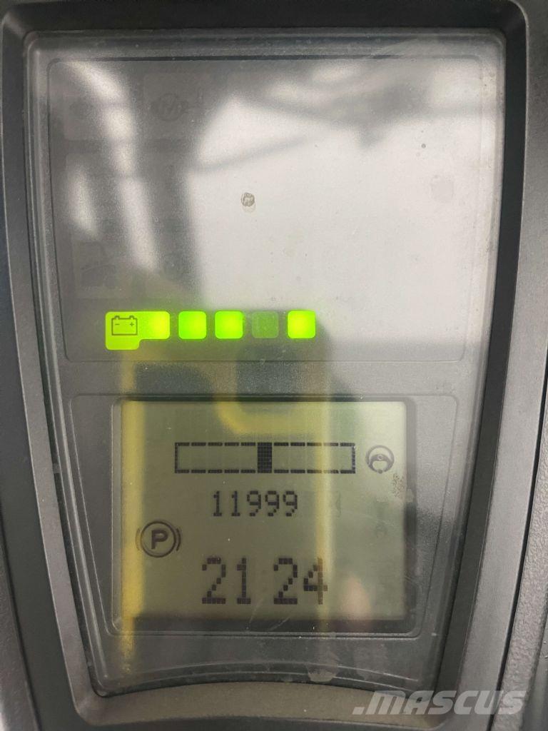 Linde E16L-01-386 Elmotviktstruckar