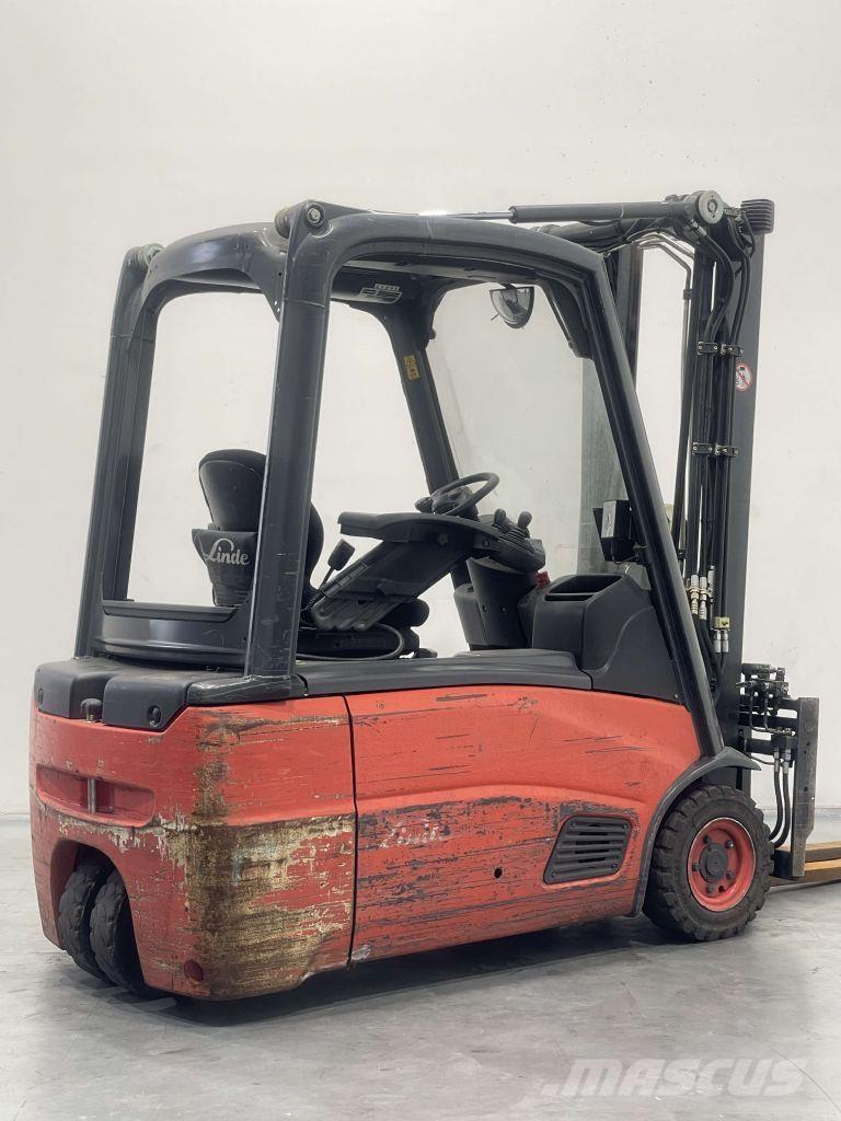 Linde E16L-01-386 Elmotviktstruckar