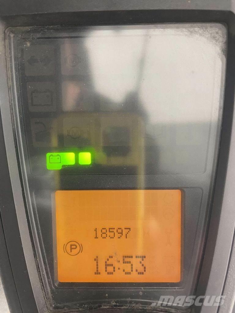 Linde E16L-02-386 Elmotviktstruckar