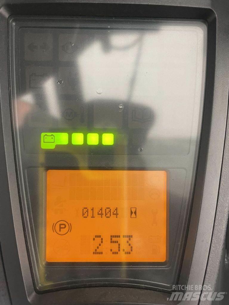 Linde E18-02-386 Elmotviktstruckar