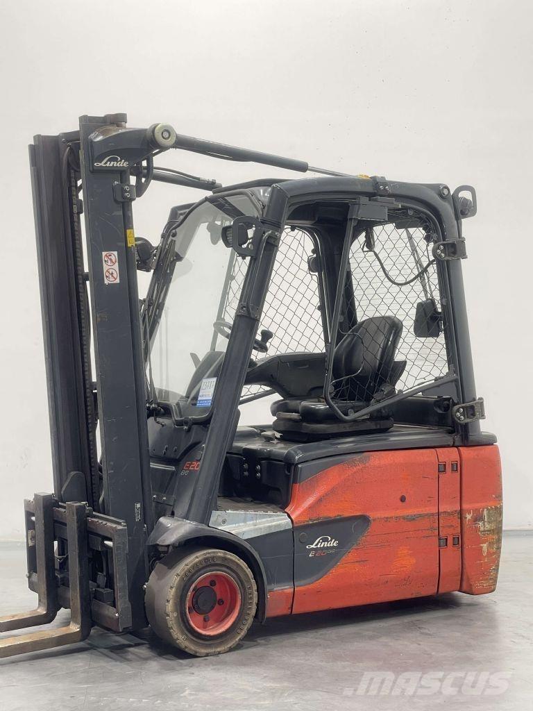 Linde E20L-02-386 Elmotviktstruckar