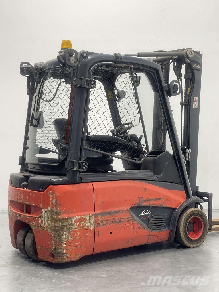 Linde E20L-02-386 Elmotviktstruckar