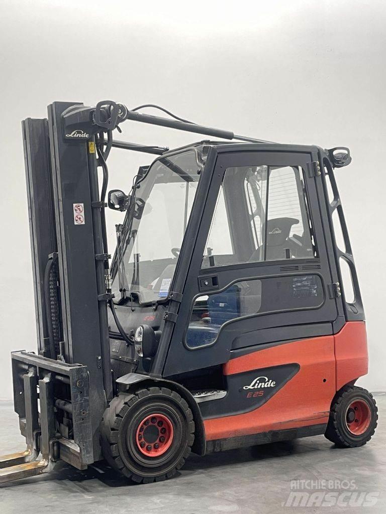 Linde E25-01-387 Elmotviktstruckar