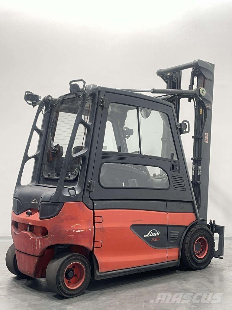 Linde E25L-01-387 Elmotviktstruckar