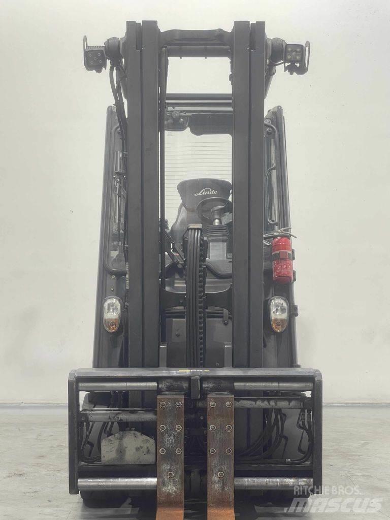 Linde E30H-01/600-387 Elmotviktstruckar