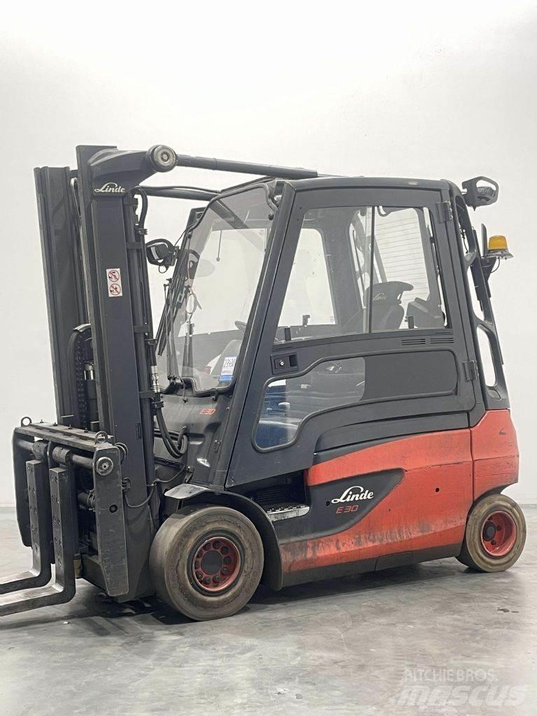 Linde E30L-01-387 Elmotviktstruckar