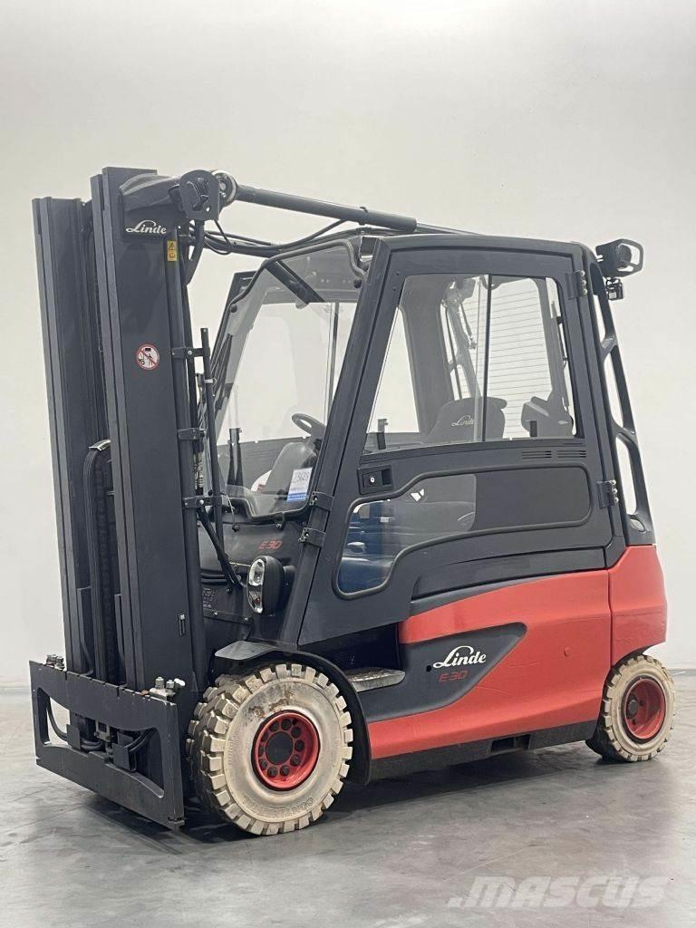 Linde E30L-01-387 Elmotviktstruckar
