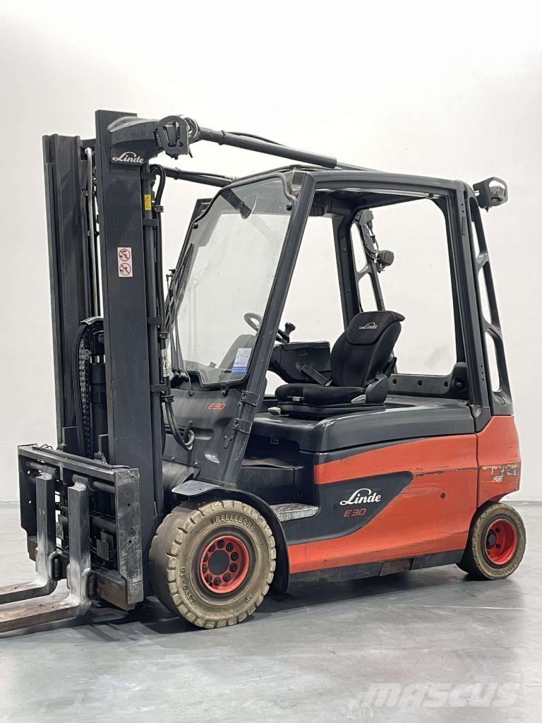 Linde E30L-01-387 Elmotviktstruckar