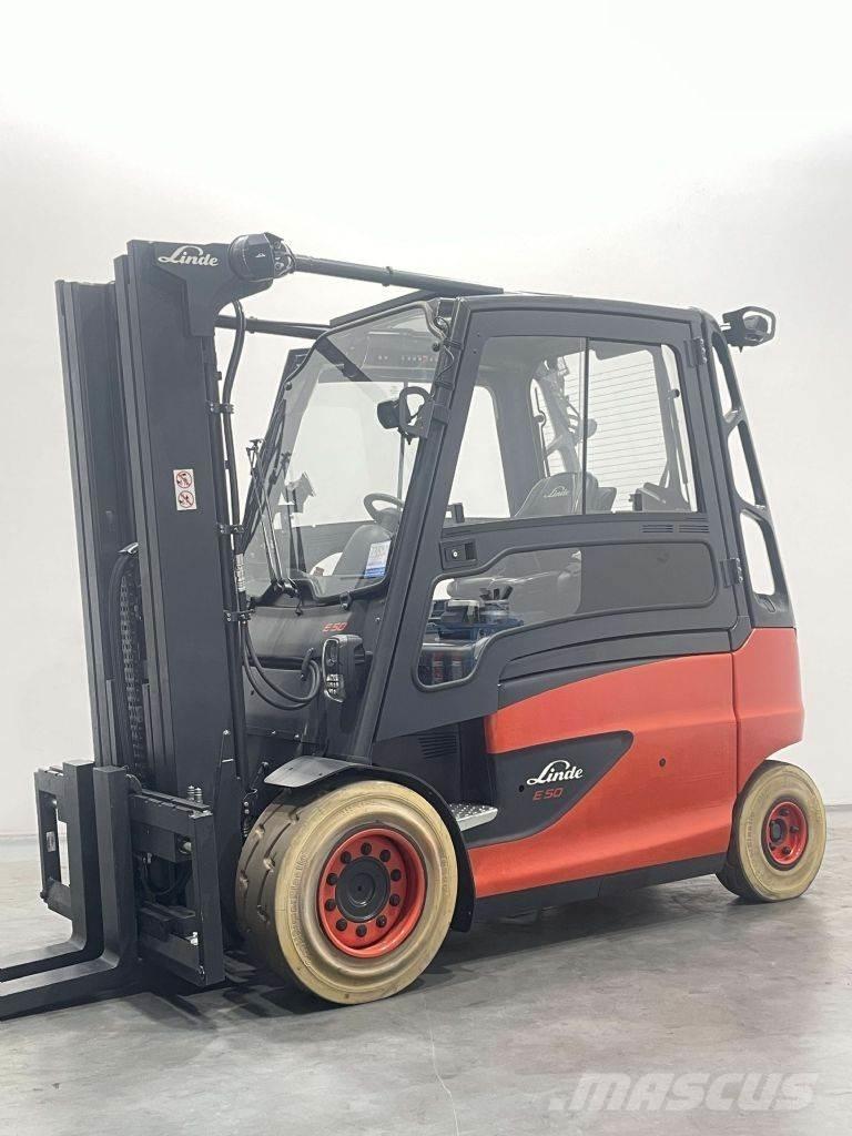 Linde E50HL-01-388 Elmotviktstruckar