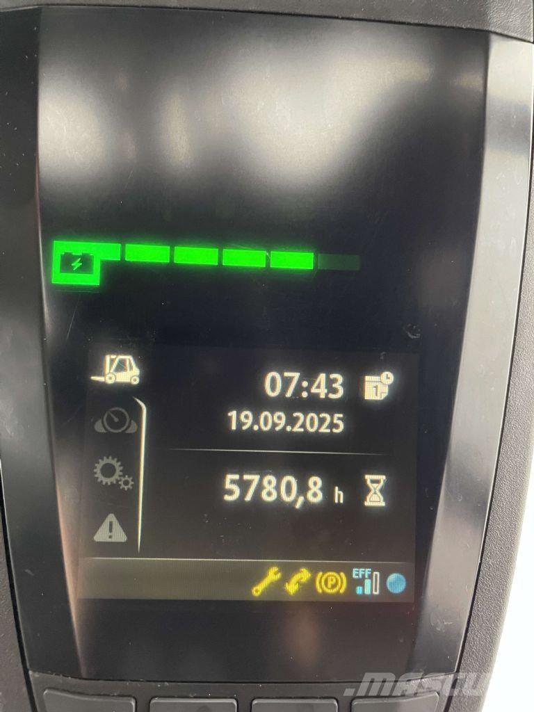 Linde E50HL-01-388 Elmotviktstruckar