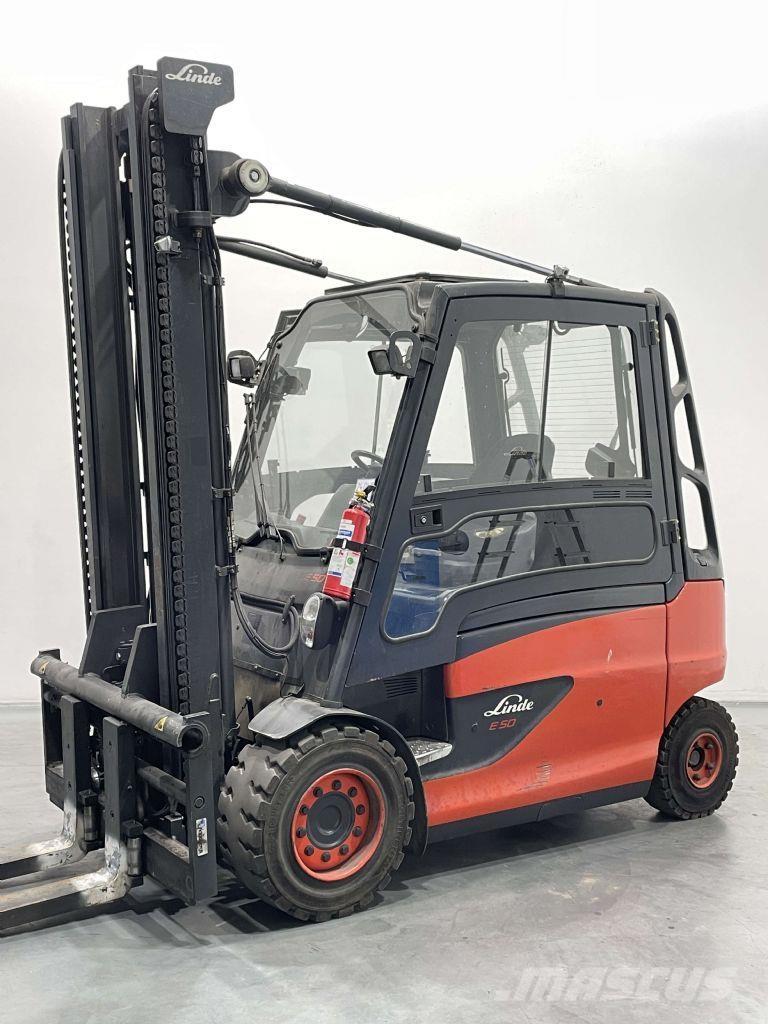 Linde E50HL-01-388 Elmotviktstruckar