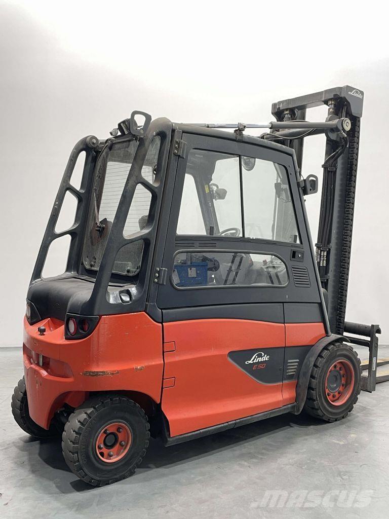 Linde E50HL-01-388 Elmotviktstruckar