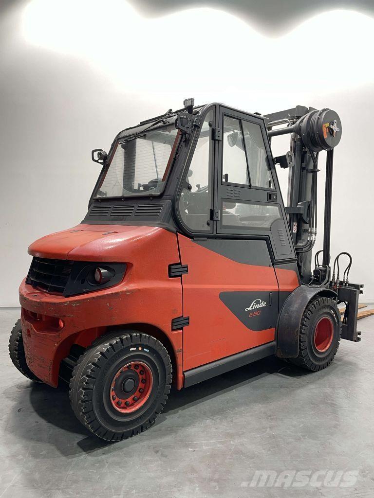 Linde E80-01-1279 Elmotviktstruckar