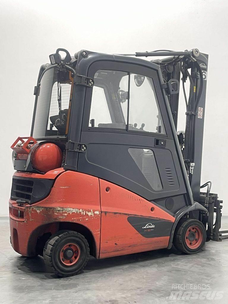 Linde H16T-01-391 Gasolmotviktstruckar